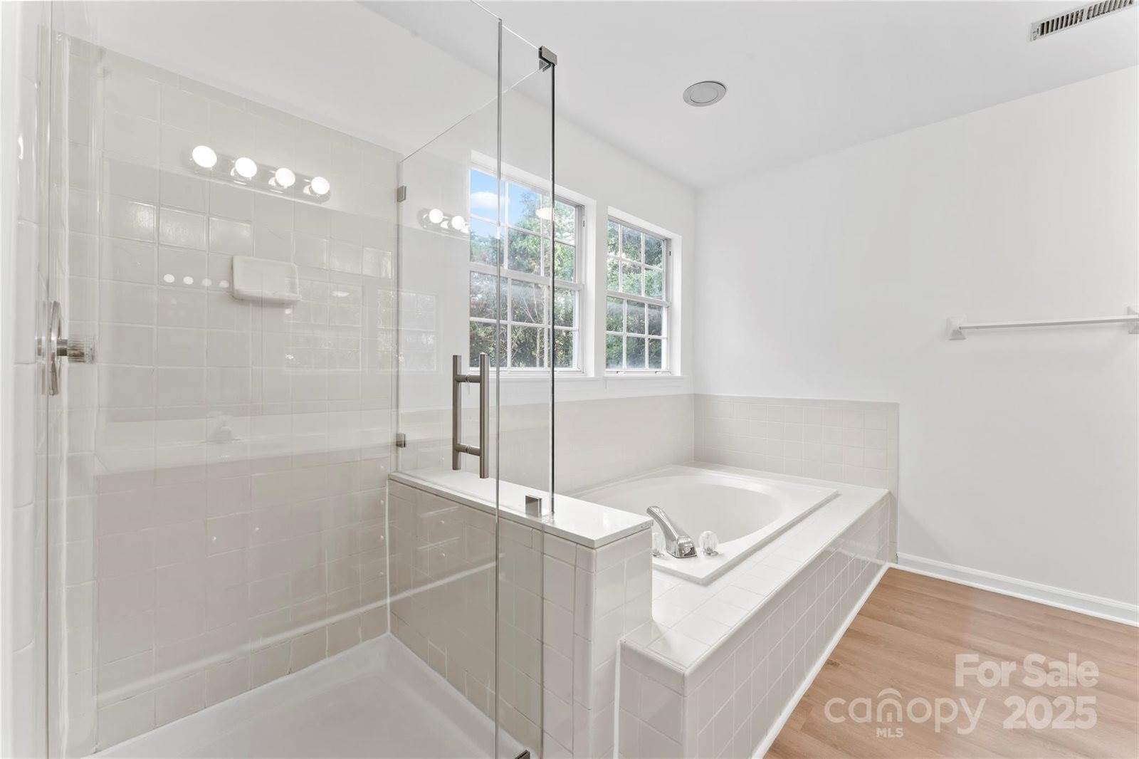 9833 White Cascade Drive, Charlotte, NC 28269
