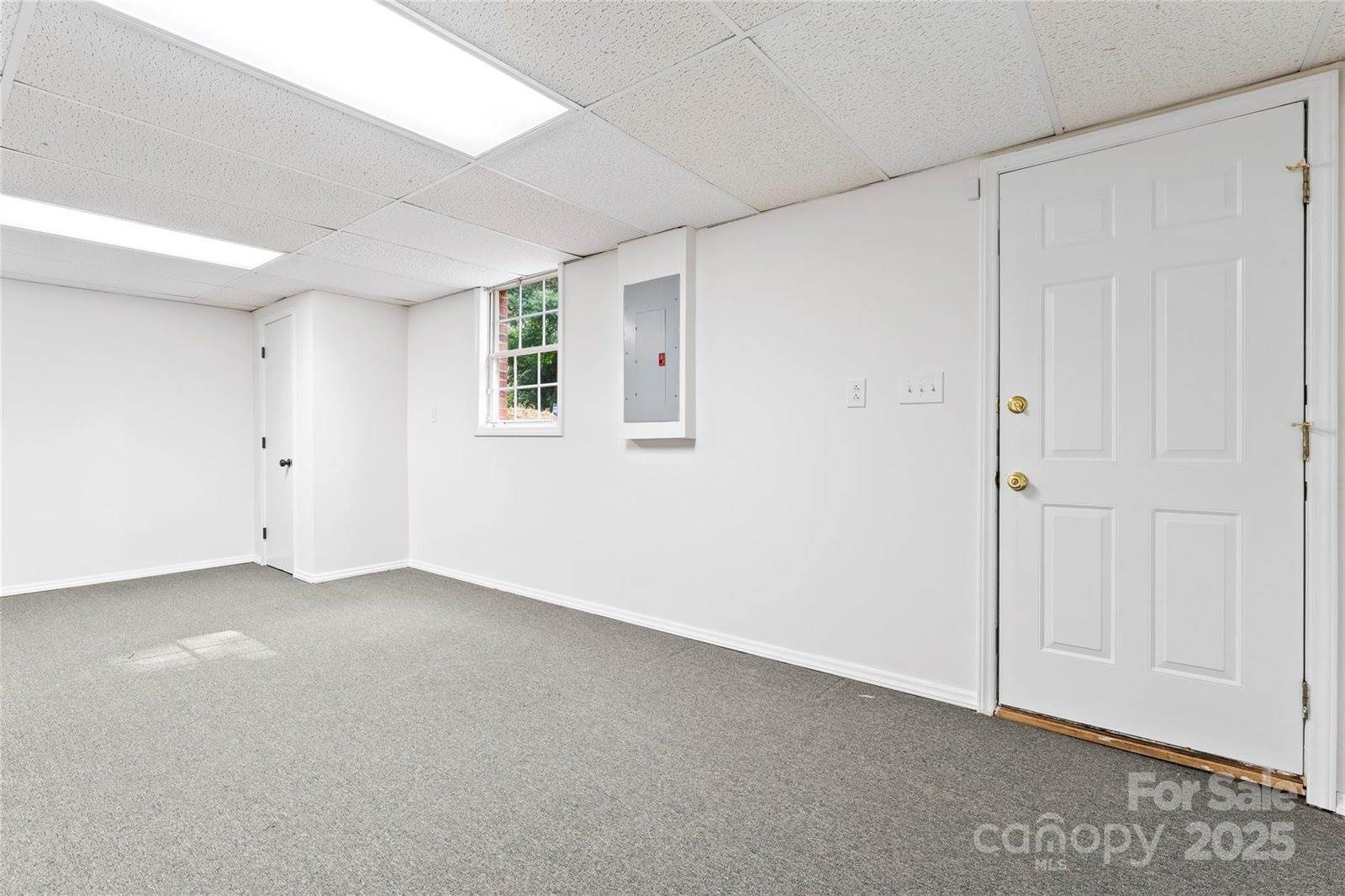 9833 White Cascade Drive, Charlotte, NC 28269