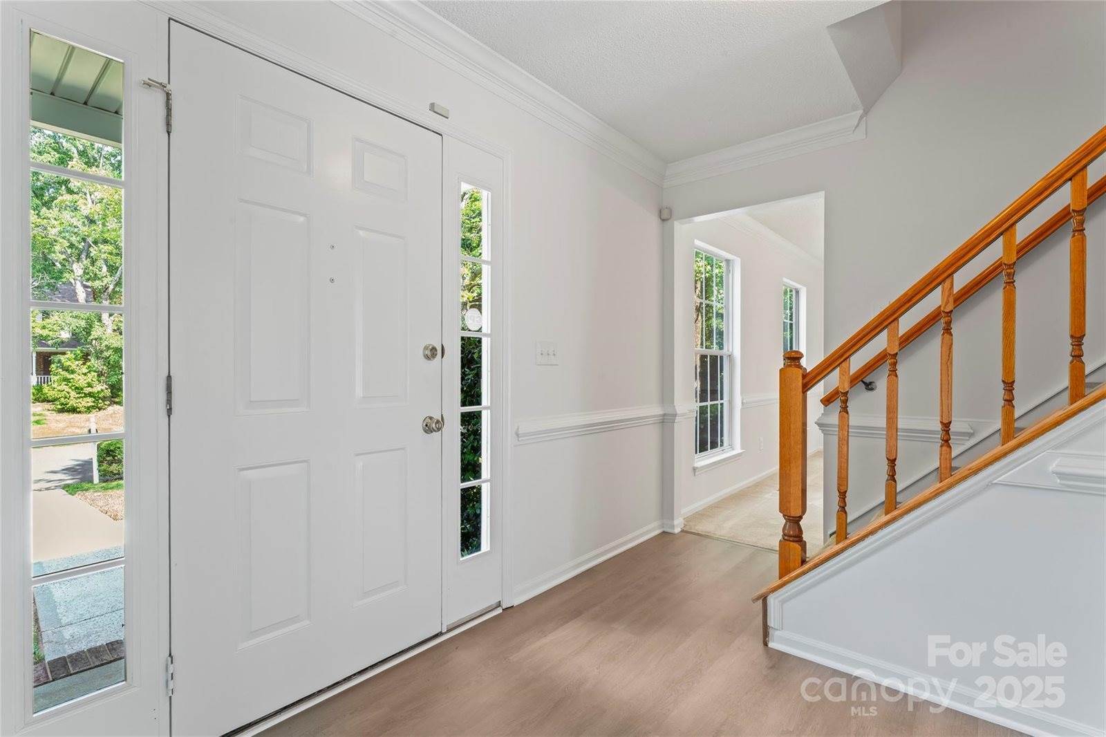 9833 White Cascade Drive, Charlotte, NC 28269