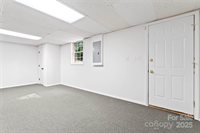 9833 White Cascade Drive, Charlotte, NC 28269