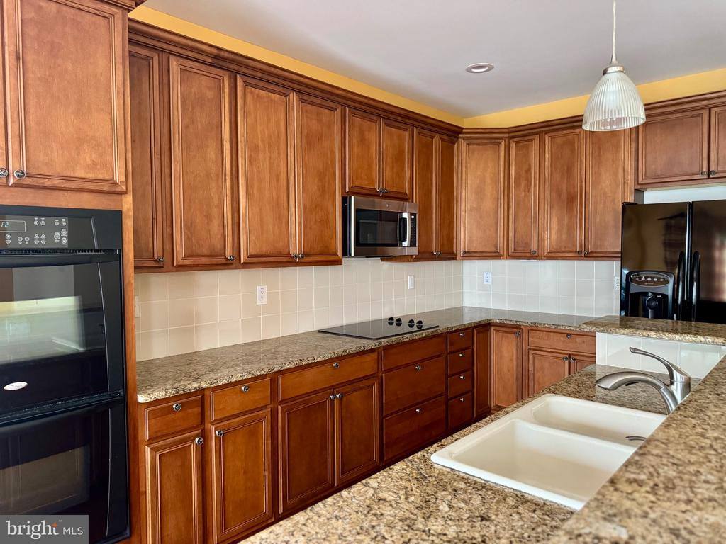 385 Randall Lane, Coatesville, PA 19320