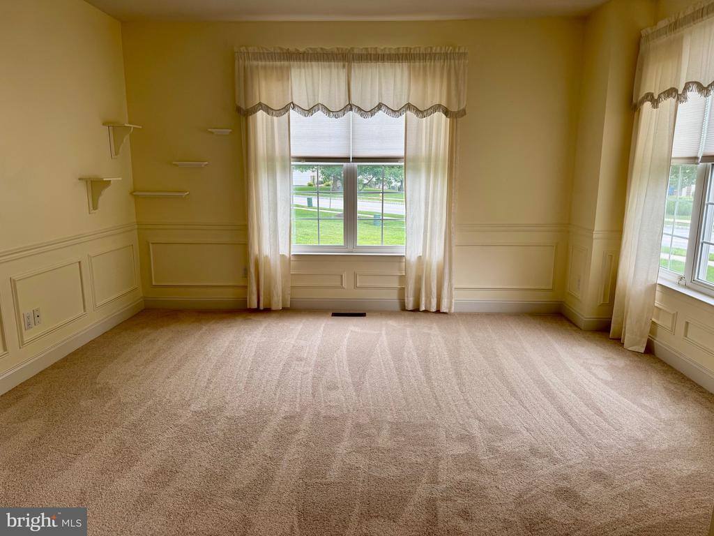 385 Randall Lane, Coatesville, PA 19320