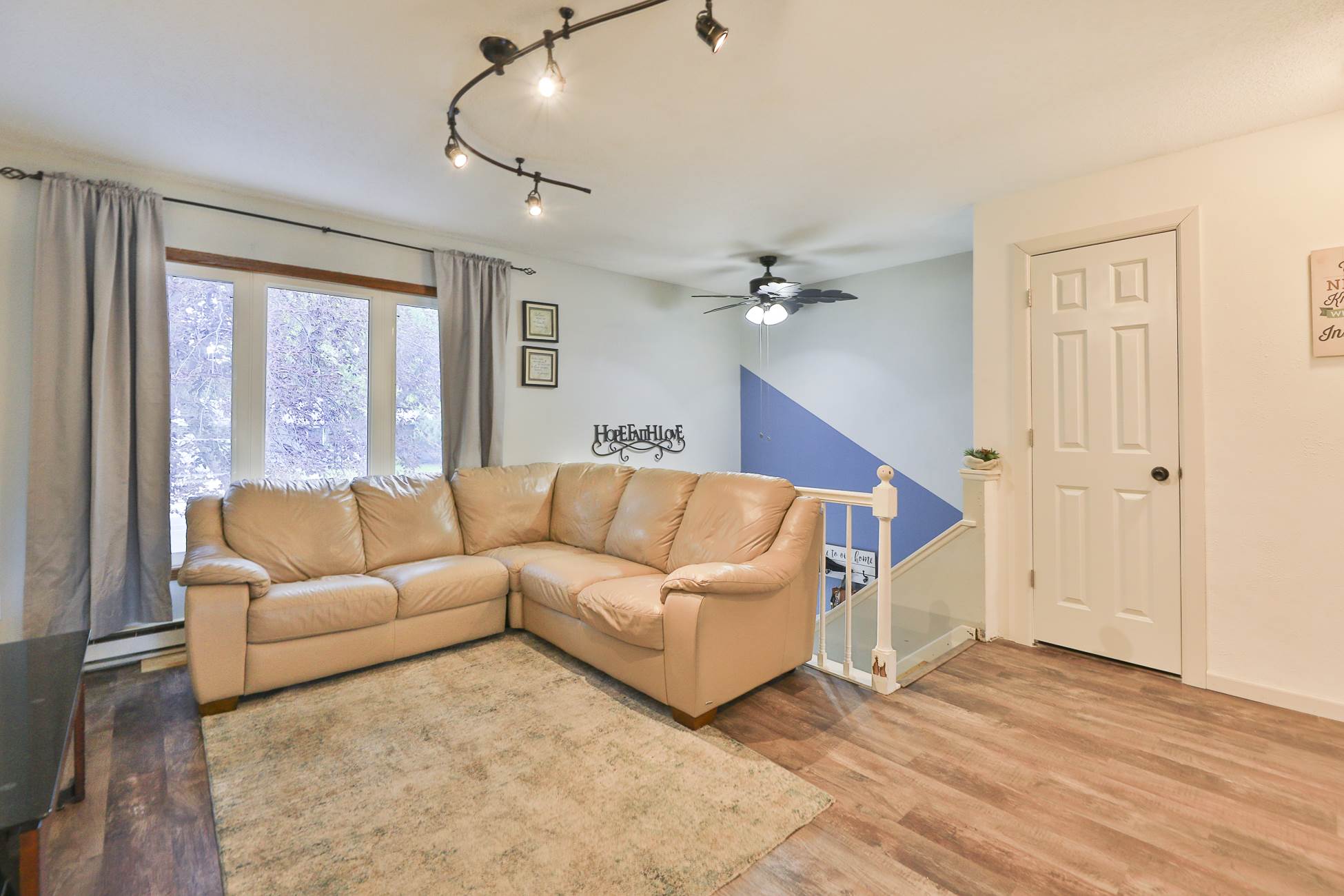 2558 Arrowhead Road S, Fargo, ND 58103