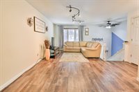 2558 Arrowhead Road S, Fargo, ND 58103