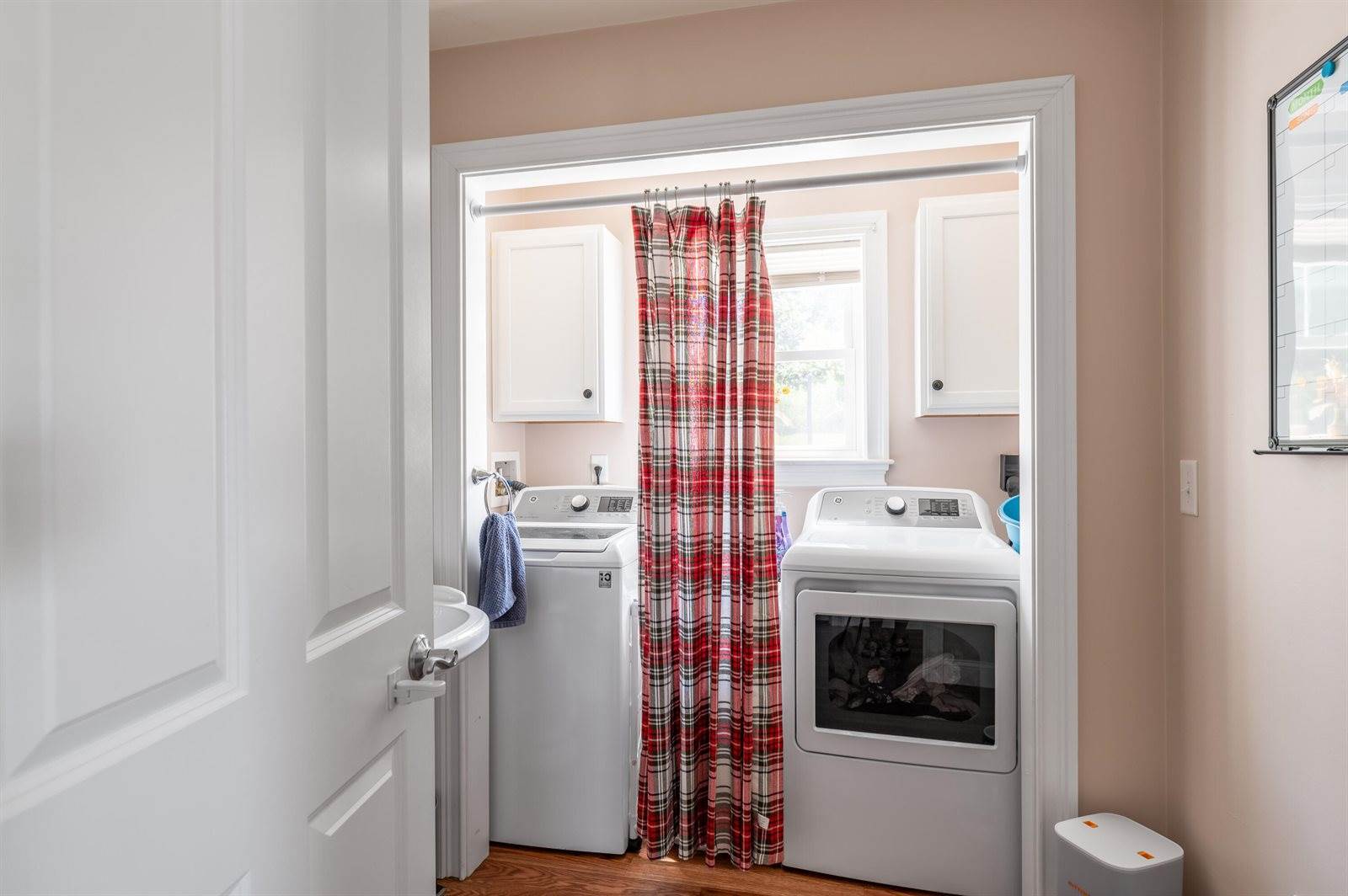 123 Lasalle Drive, Bangor, ME 04401