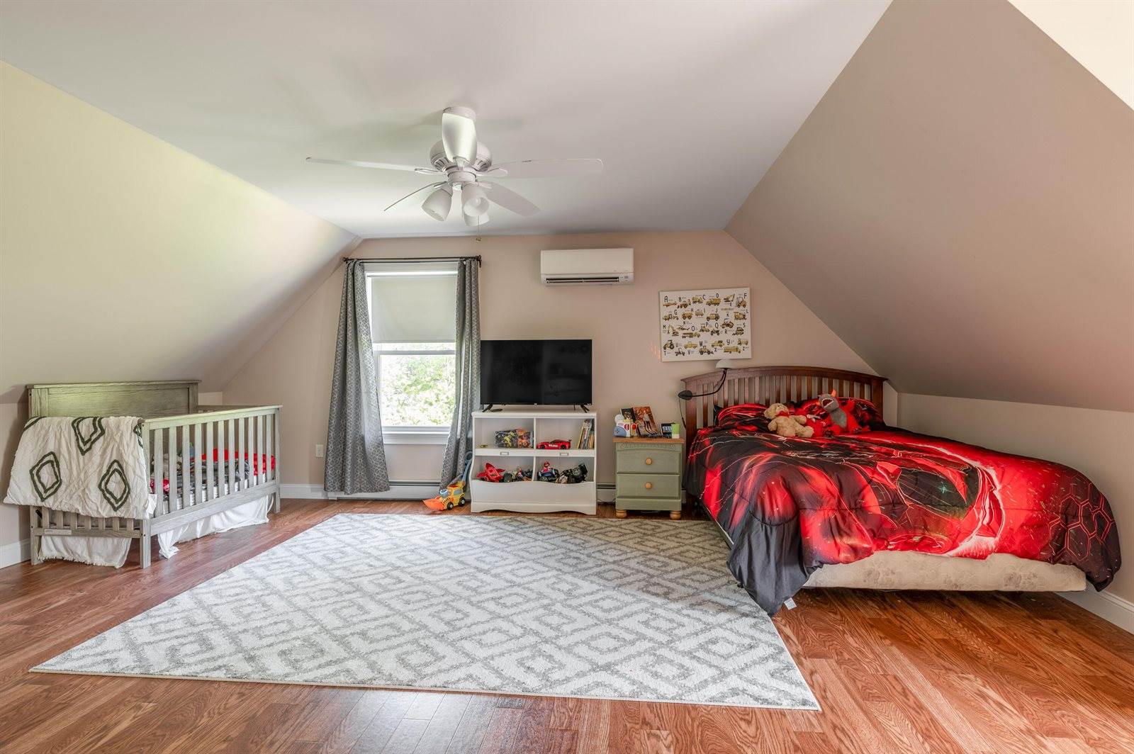 123 Lasalle Drive, Bangor, ME 04401