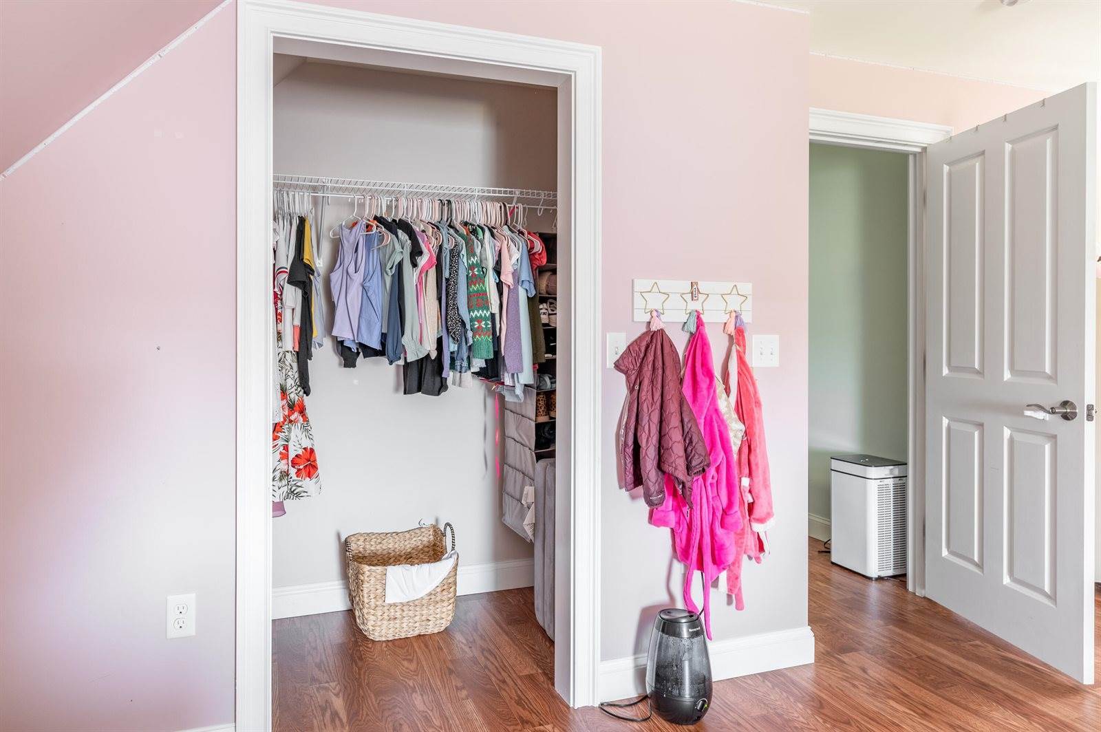 123 Lasalle Drive, Bangor, ME 04401