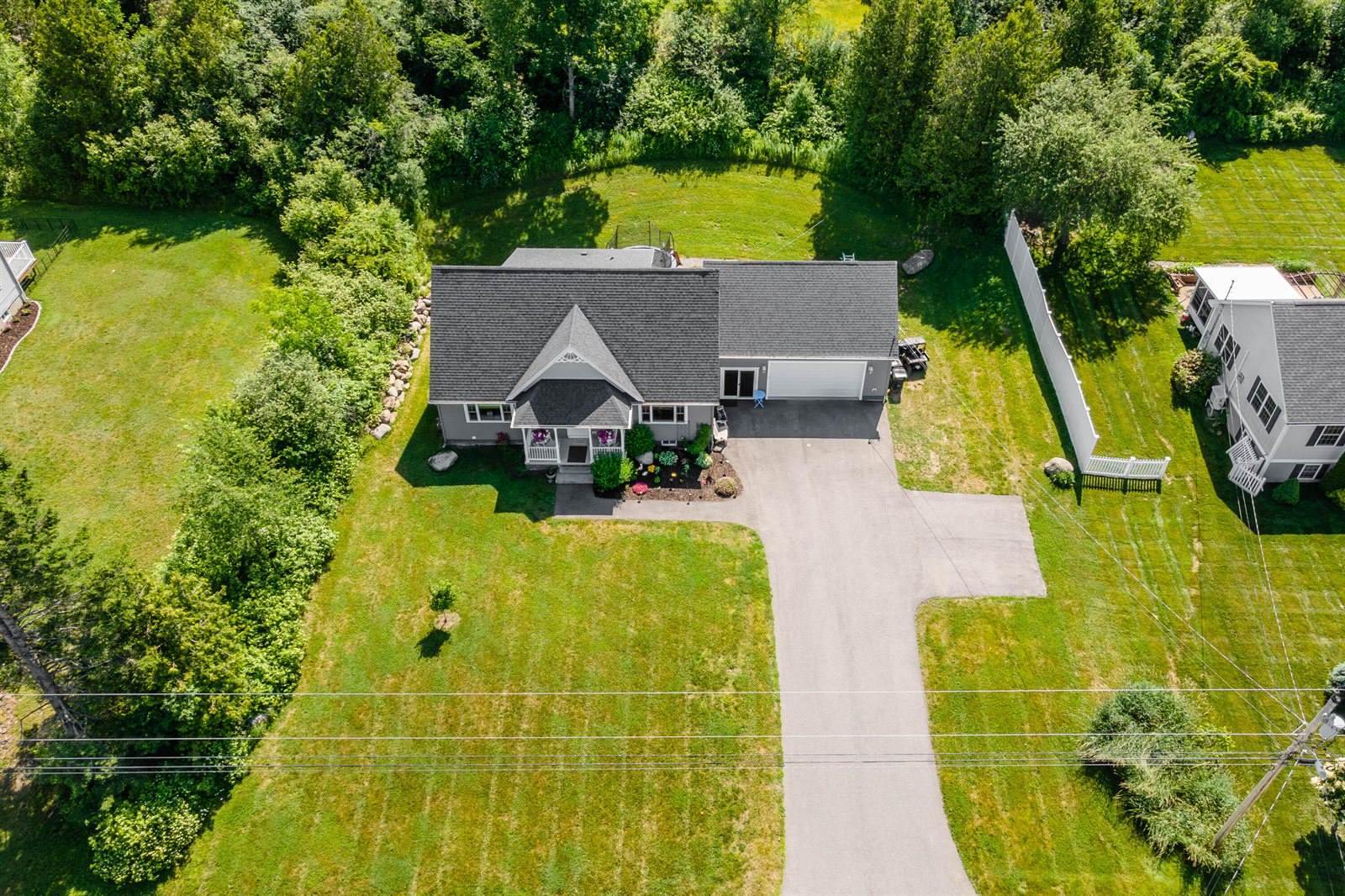 123 Lasalle Drive, Bangor, ME 04401