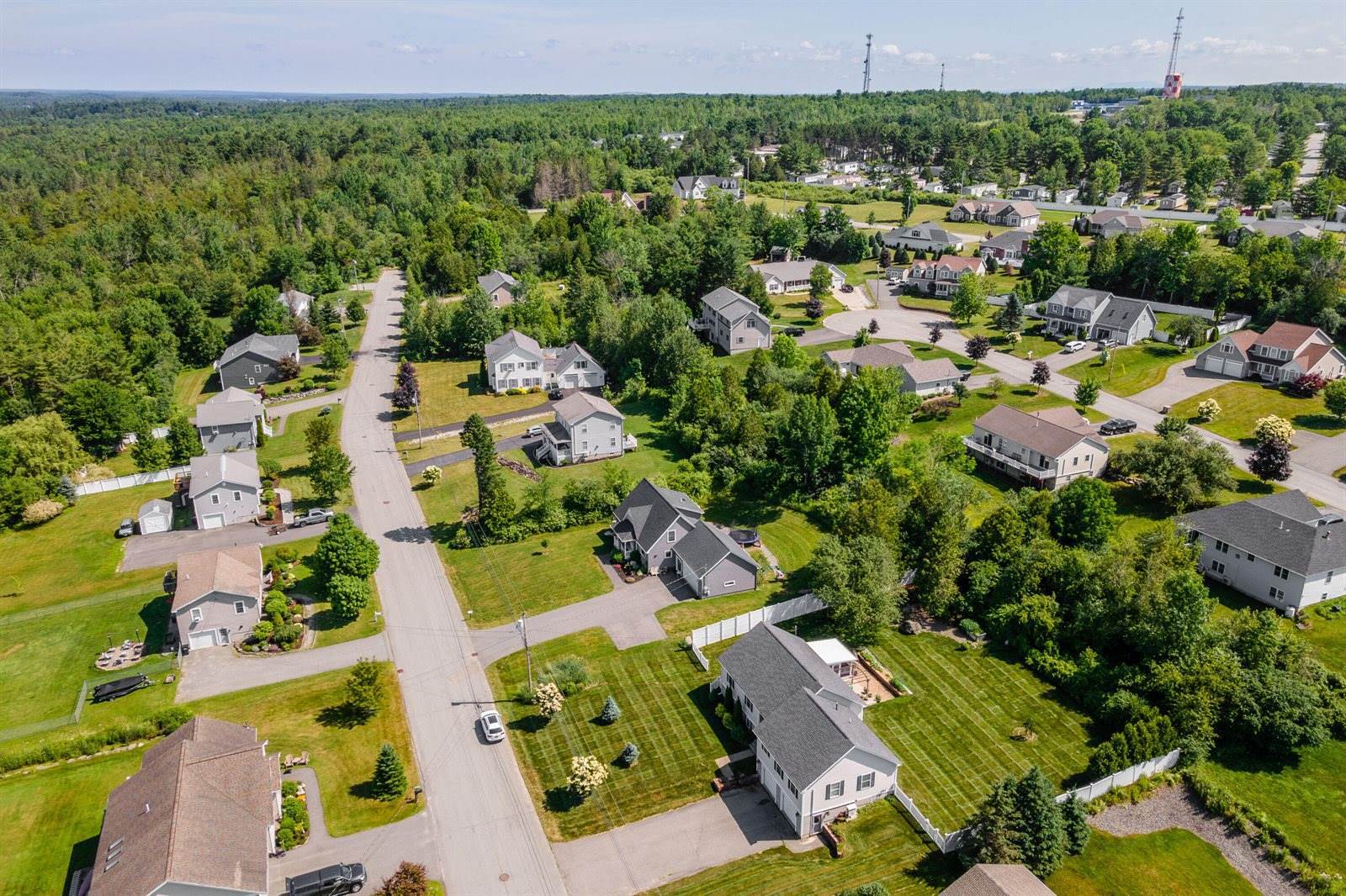 123 Lasalle Drive, Bangor, ME 04401