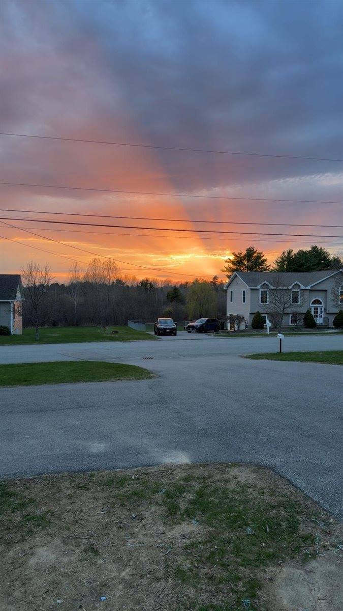 123 Lasalle Drive, Bangor, ME 04401