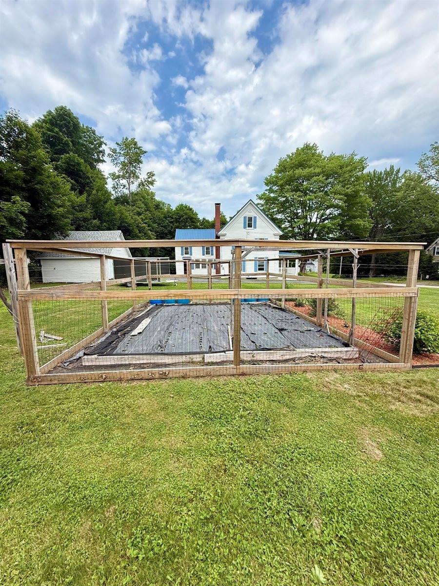 69 Lafayette Street, Calais, ME 04619