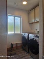 29222 North 1st Street, Athol, ID 83801