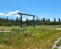 29222 North 1st Street, Athol, ID 83801