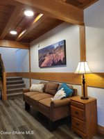 29222 North 1st Street, Athol, ID 83801