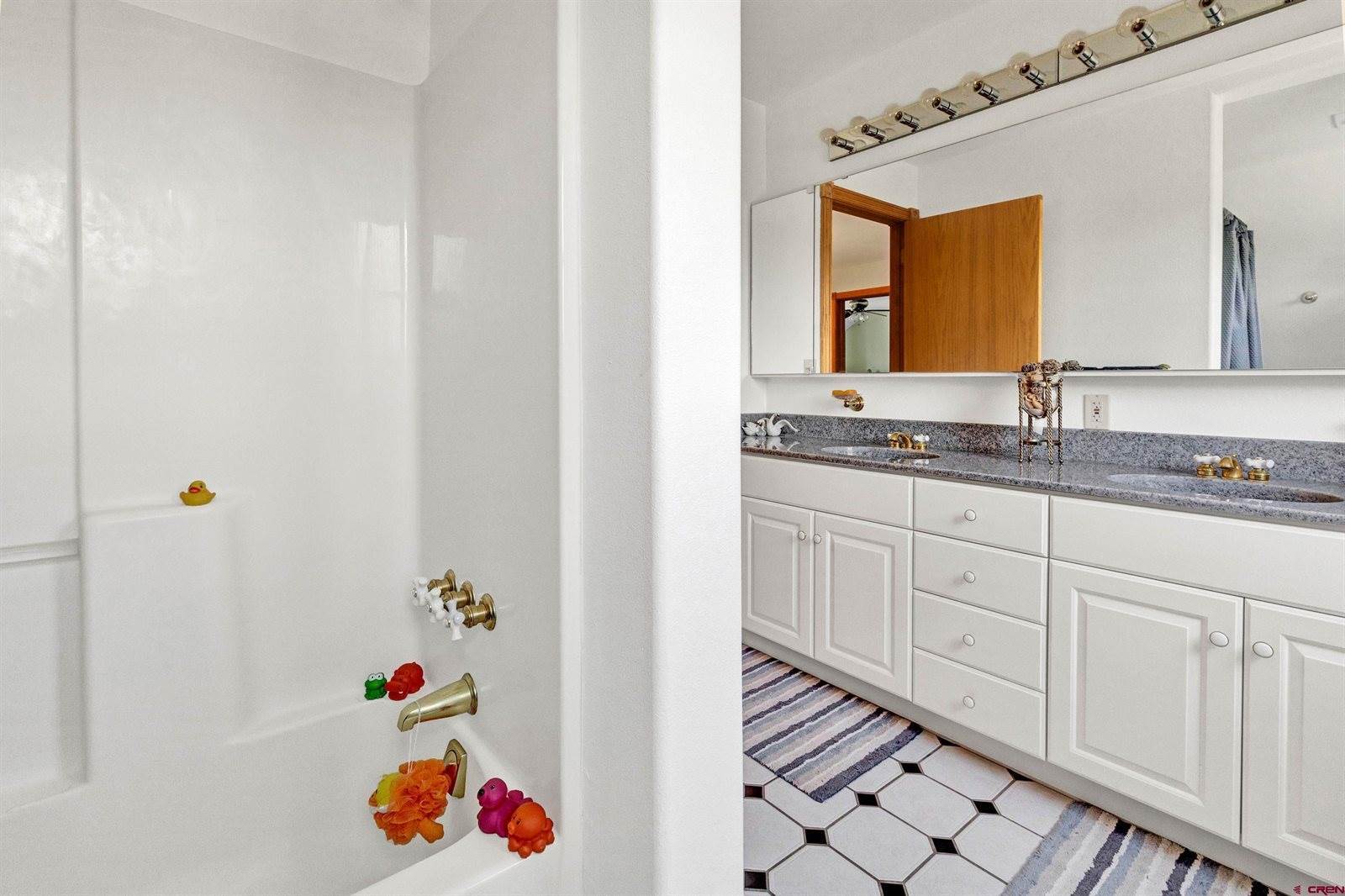 60886 Oak Grove Road, Montrose, CO 81403