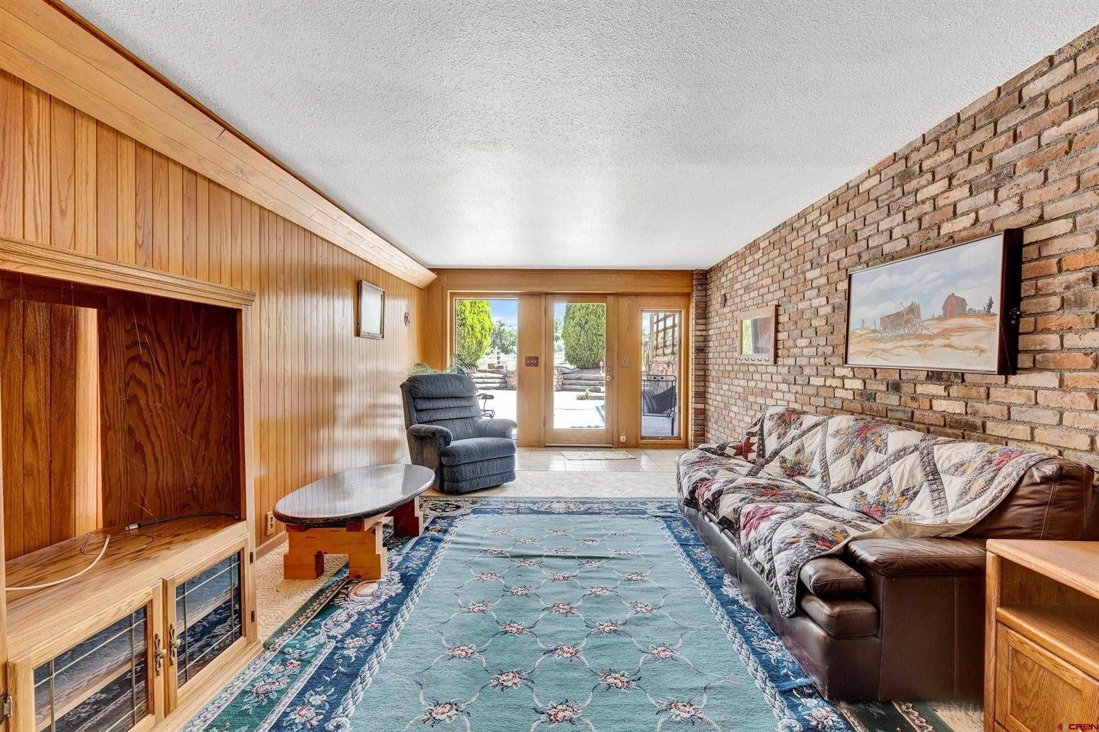 60886 Oak Grove Road, Montrose, CO 81403