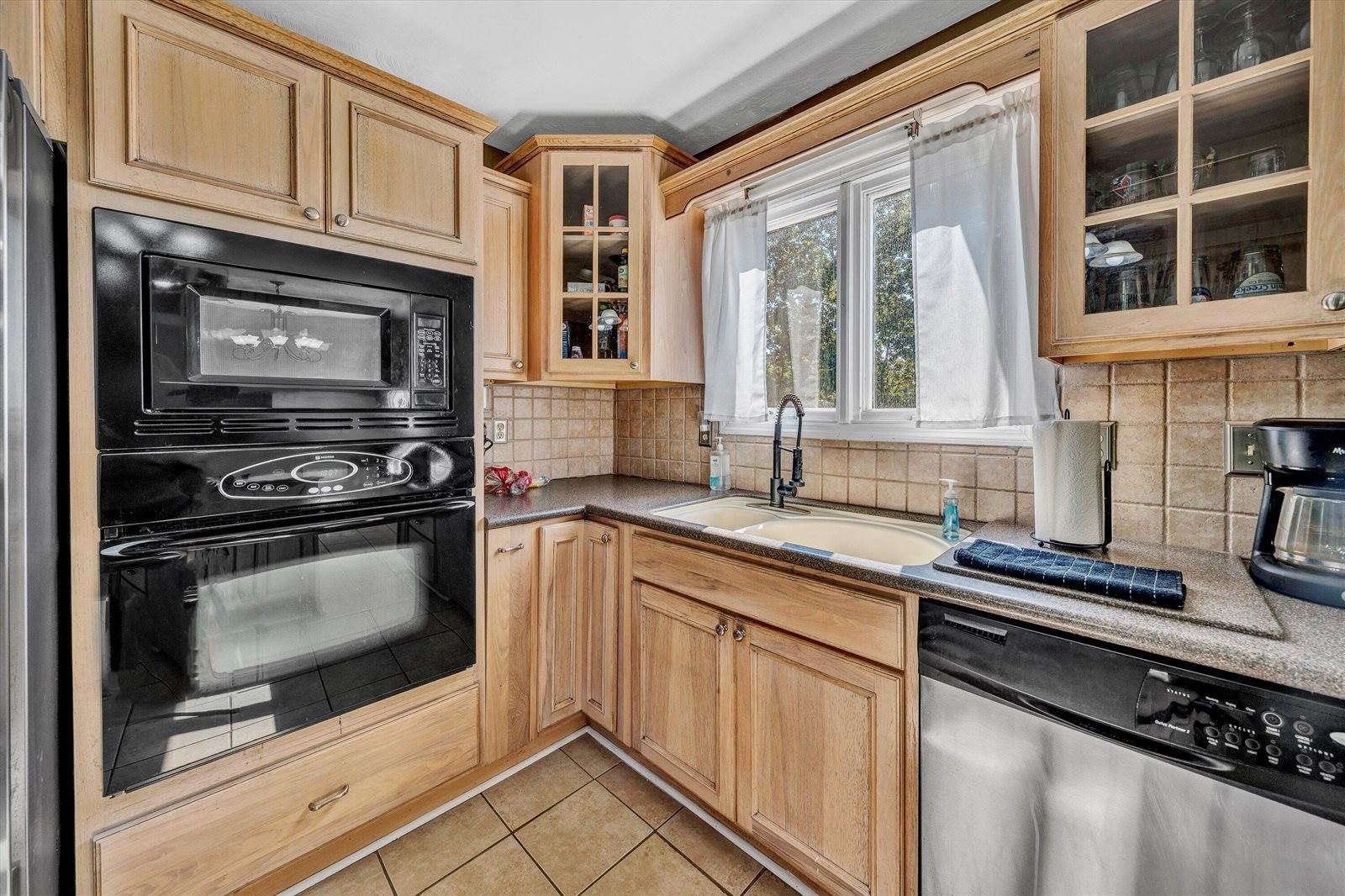 581 Windfield Ln, Wirtz, VA 24184