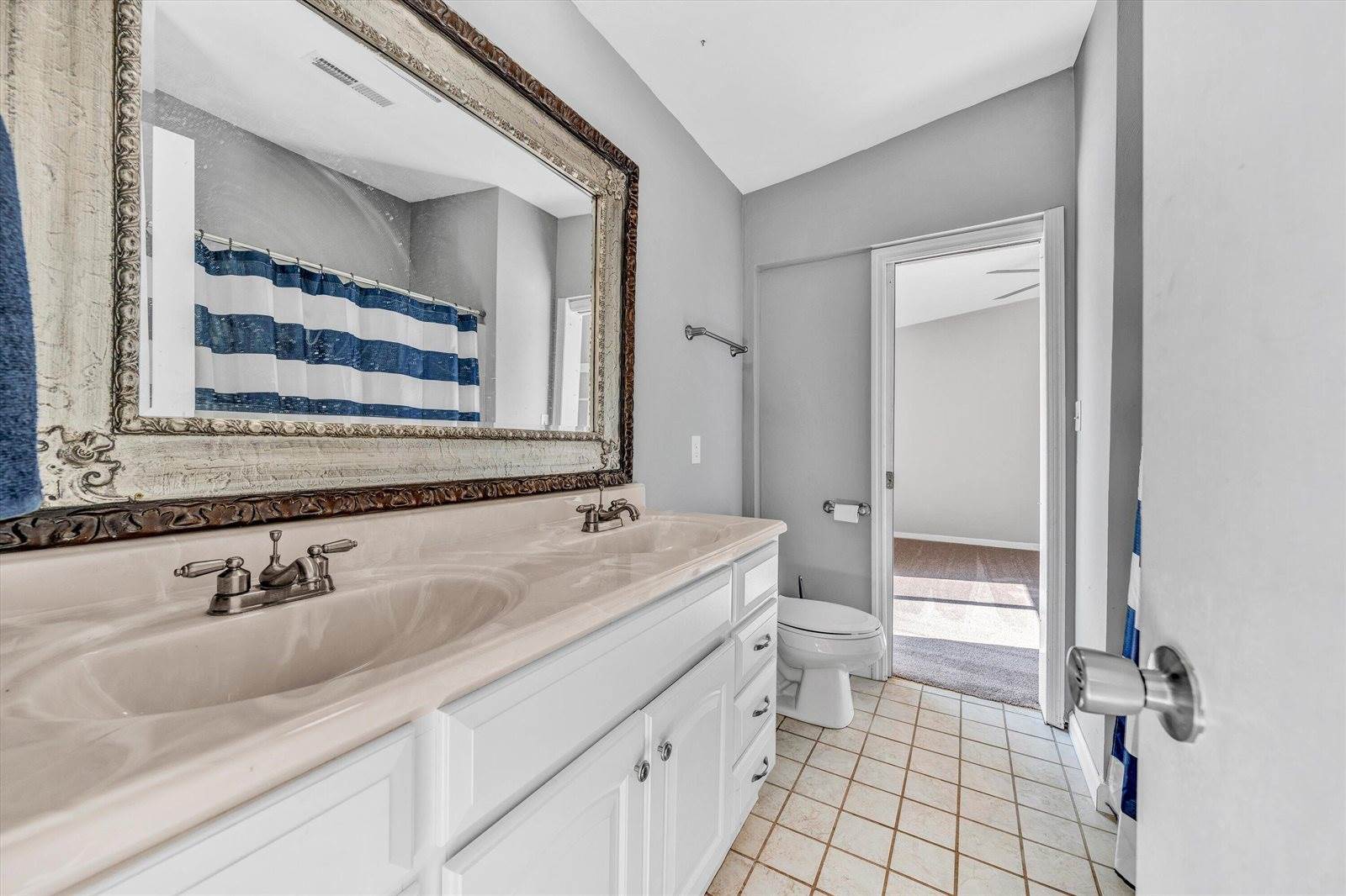 581 Windfield Ln, Wirtz, VA 24184