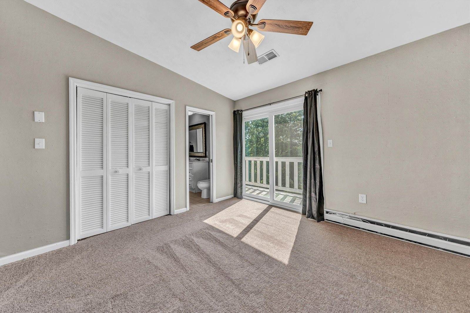 581 Windfield Ln, Wirtz, VA 24184