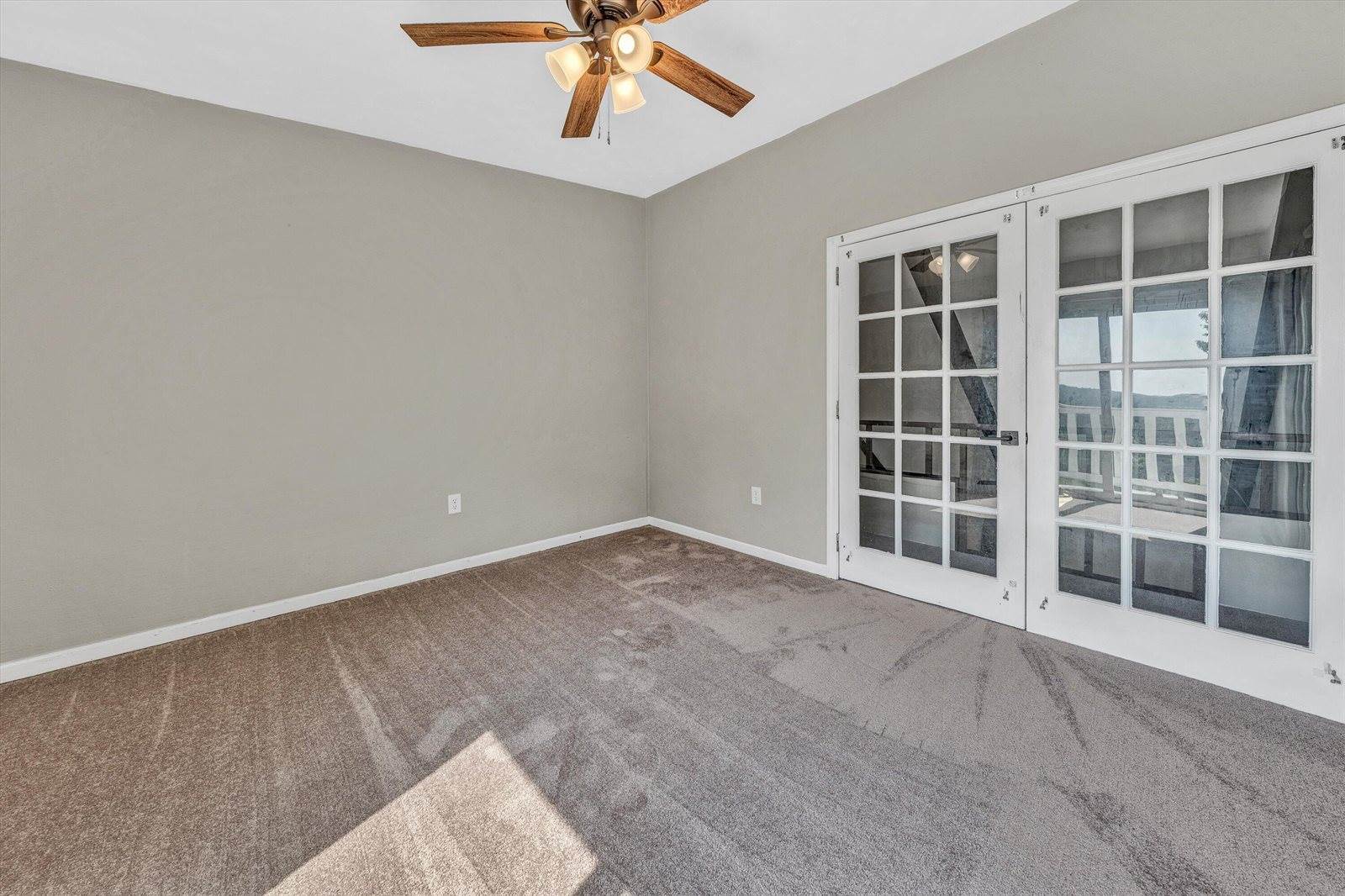 581 Windfield Ln, Wirtz, VA 24184