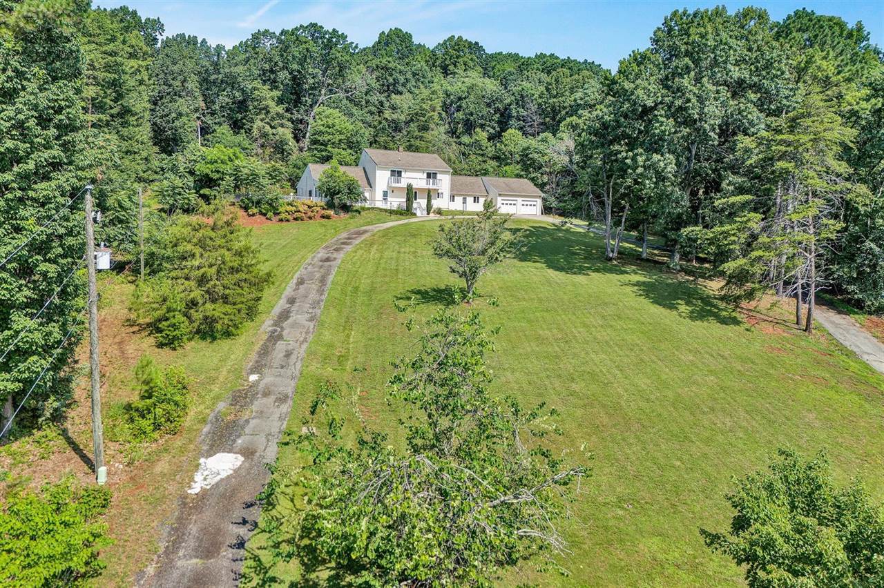 581 Windfield Ln, Wirtz, VA 24184