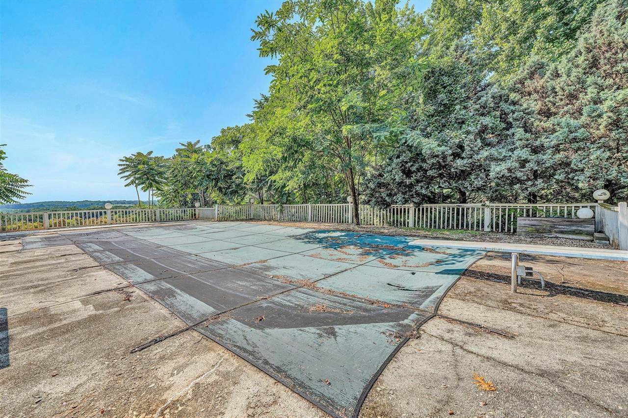 581 Windfield Ln, Wirtz, VA 24184