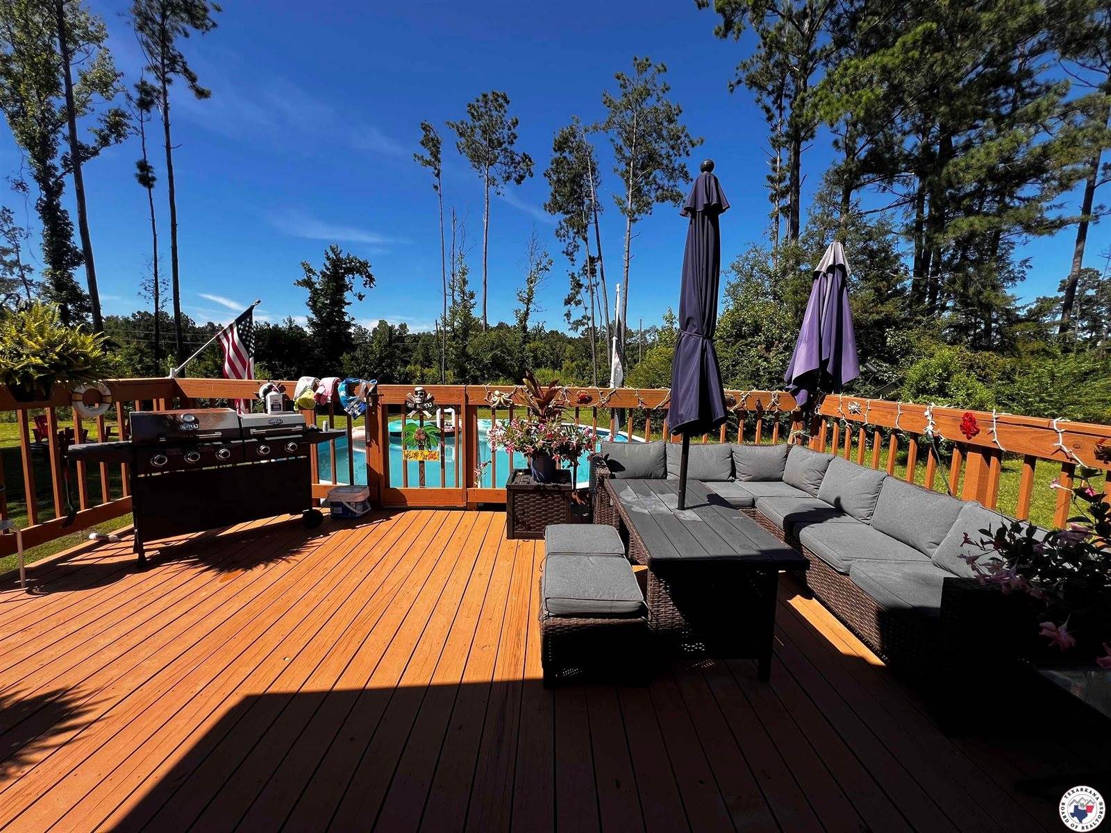 3212 County Rd 4251, DeKalb, TX 75559