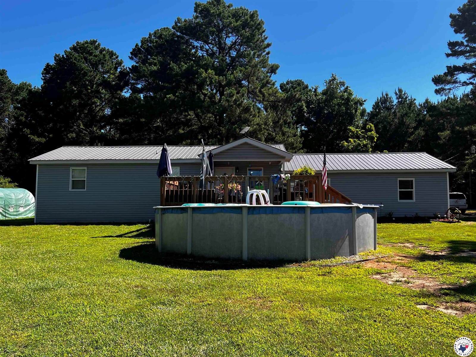 3212 County Rd 4251, DeKalb, TX 75559