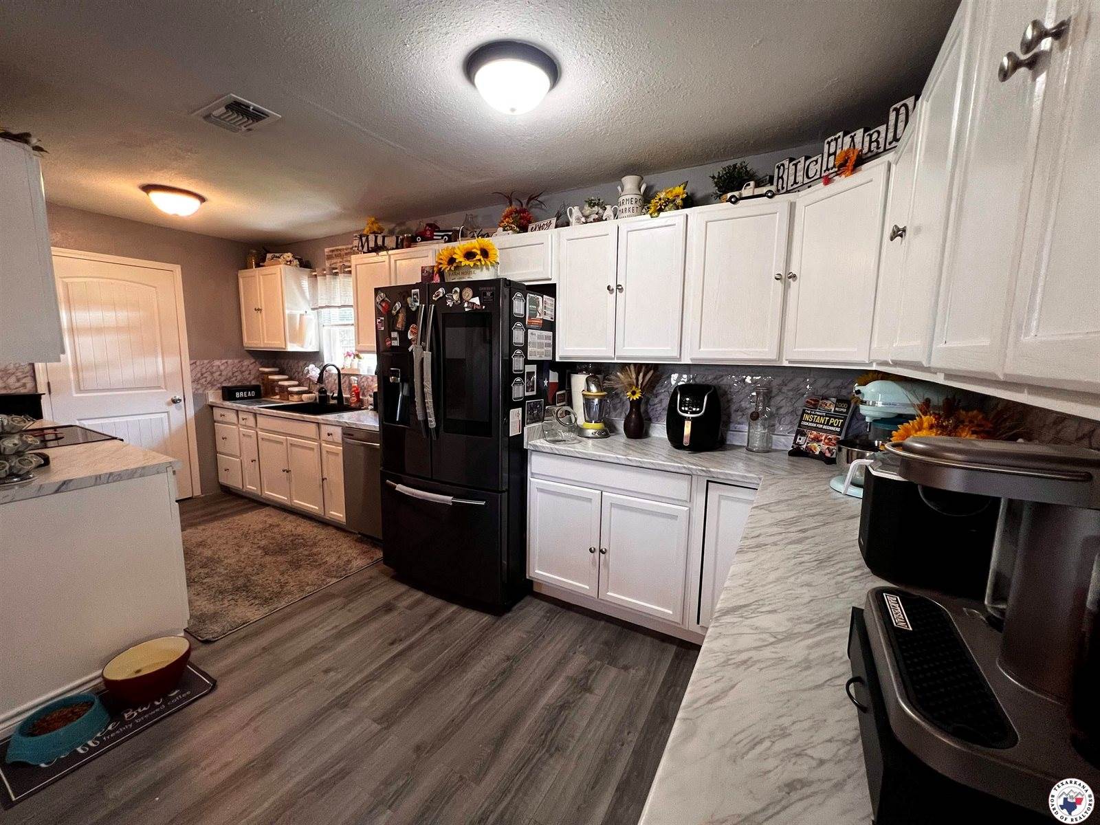 3212 County Rd 4251, DeKalb, TX 75559