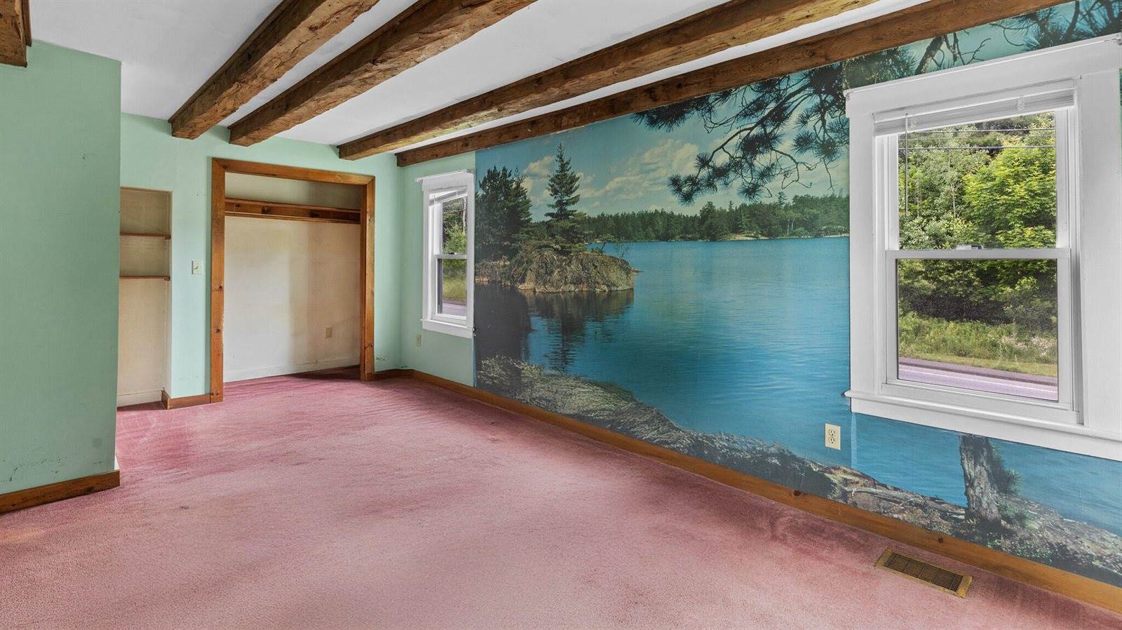 686 Canaan Road, Pittsfield, ME 04967