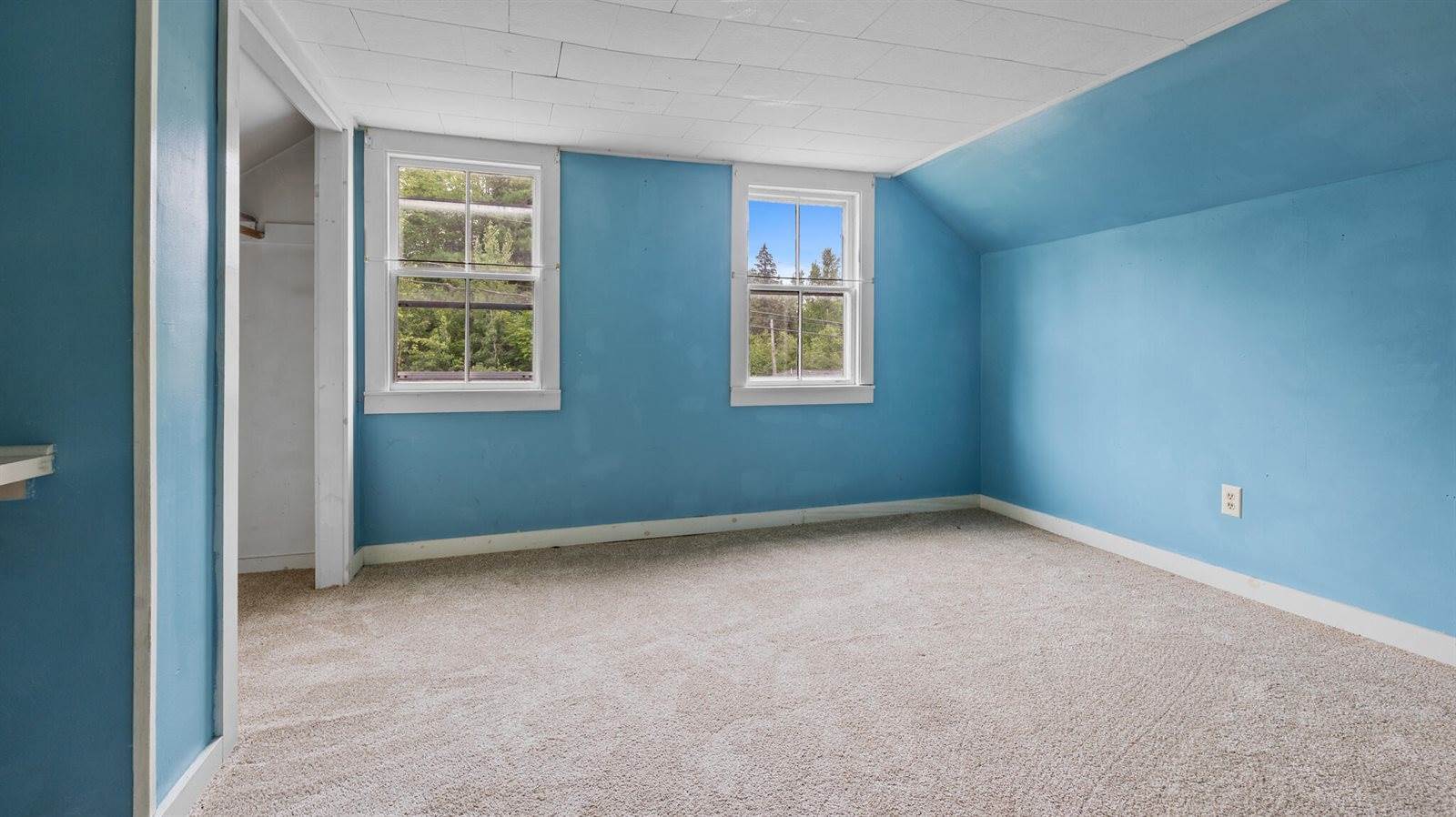 686 Canaan Road, Pittsfield, ME 04967