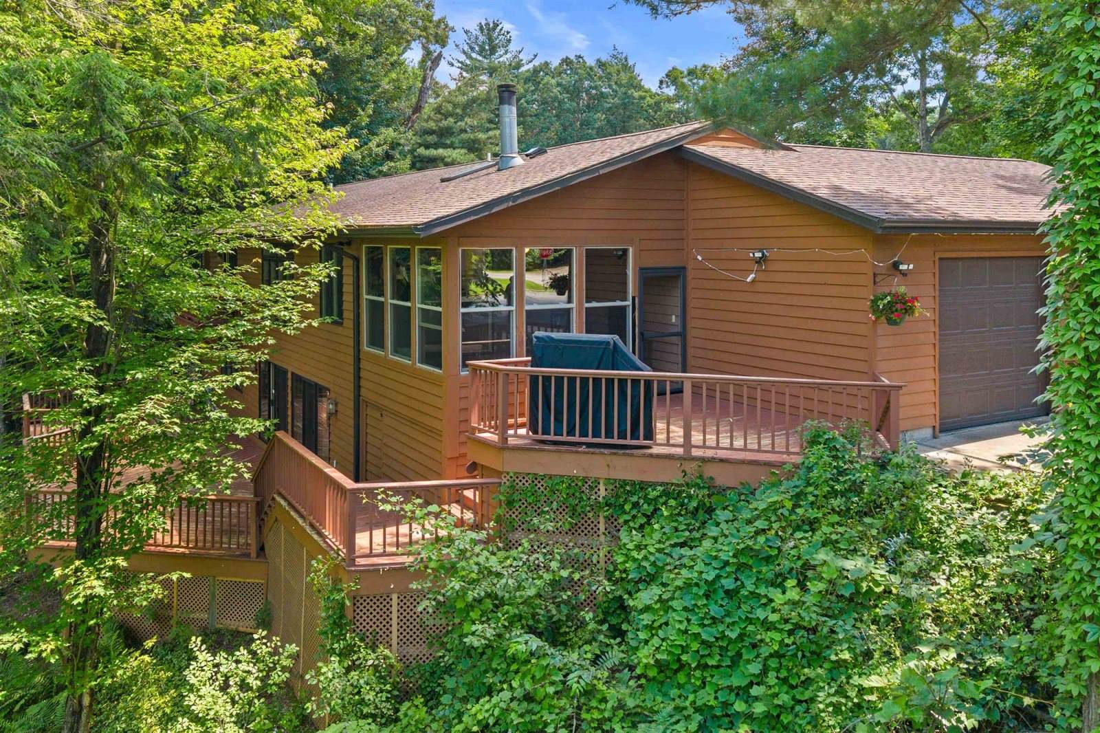 101 Blue Heron Lane, Wisconsin Rapids, WI 54494