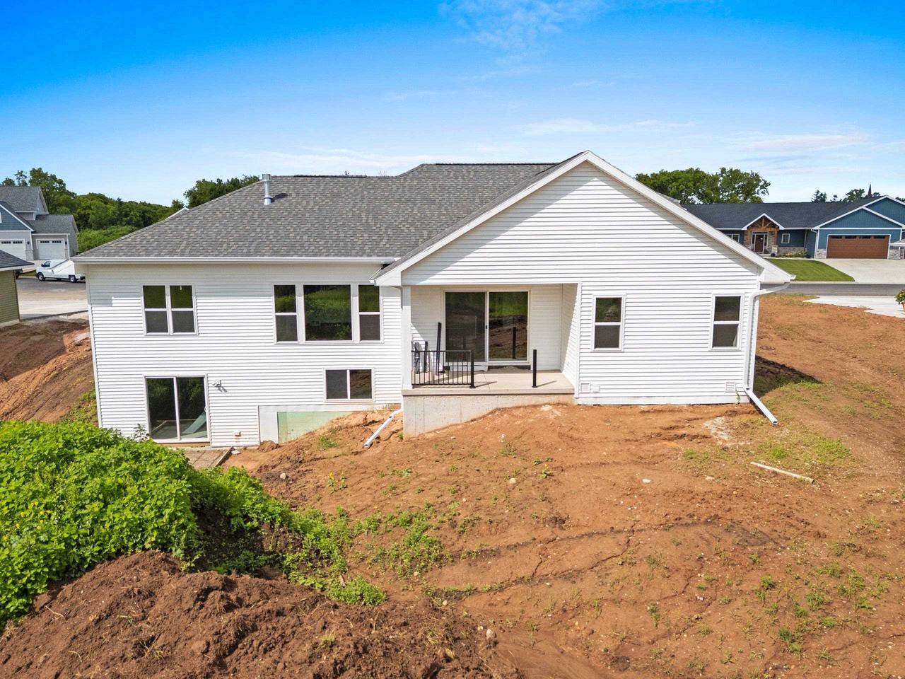 214 Abby Lane, Francis Creek, WI 54220