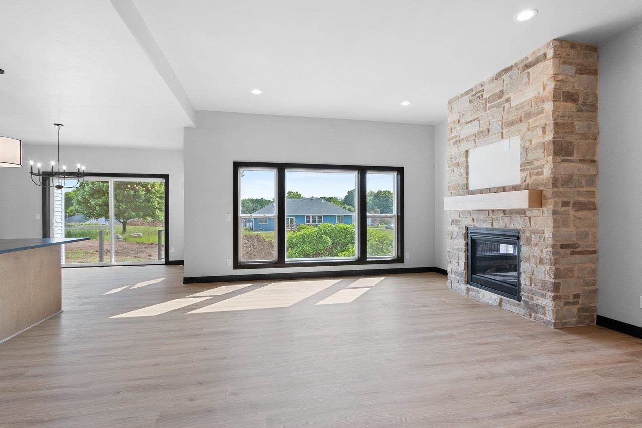 214 Abby Lane, Francis Creek, WI 54220