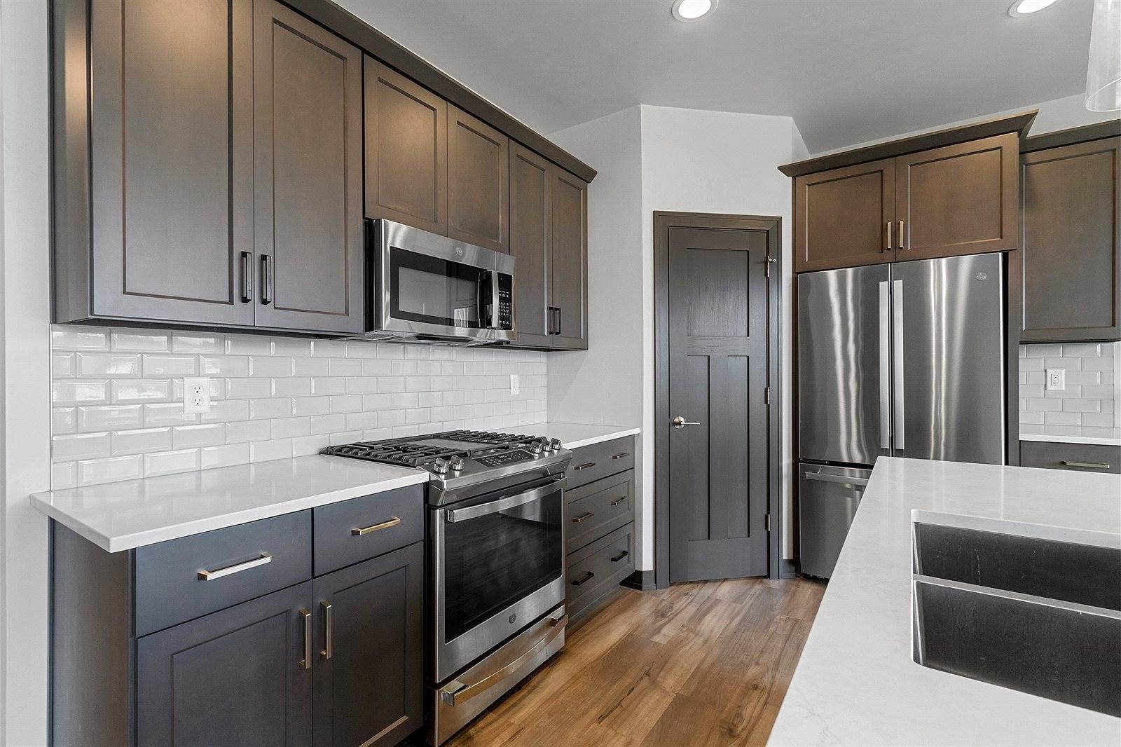 450 Aldon Circle, Green Bay, WI 54304