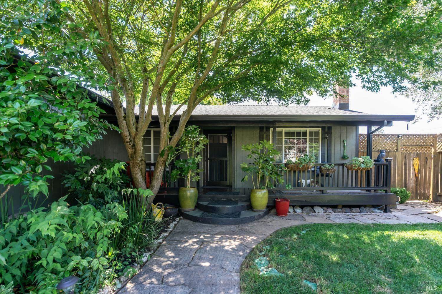 1649 Javore Drive, Santa Rosa, CA 95407