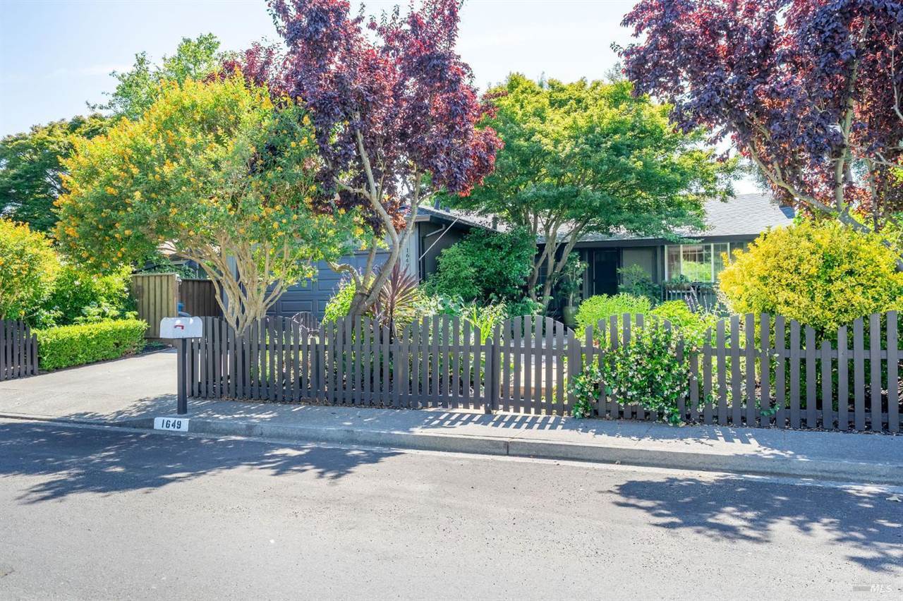 1649 Javore Drive, Santa Rosa, CA 95407