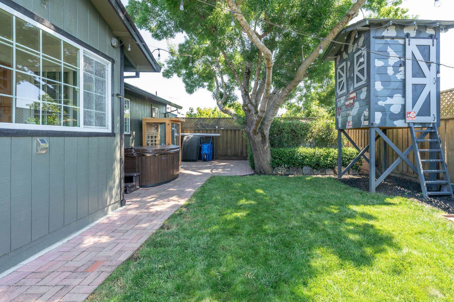 1649 Javore Drive, Santa Rosa, CA 95407