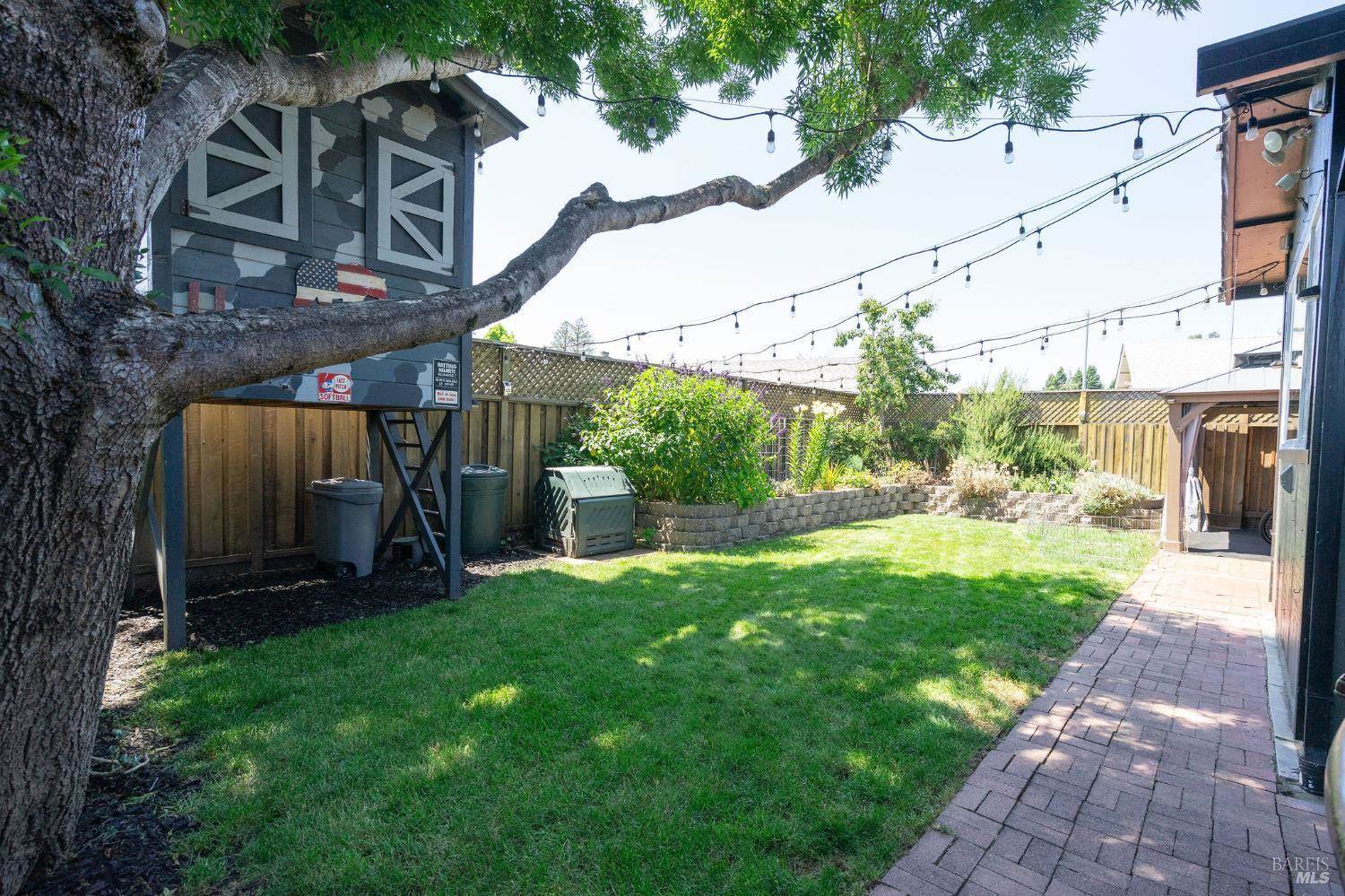 1649 Javore Drive, Santa Rosa, CA 95407