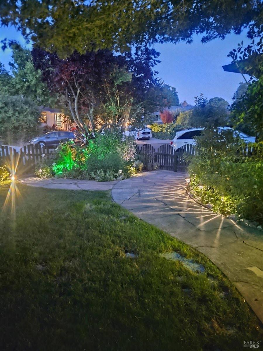 1649 Javore Drive, Santa Rosa, CA 95407