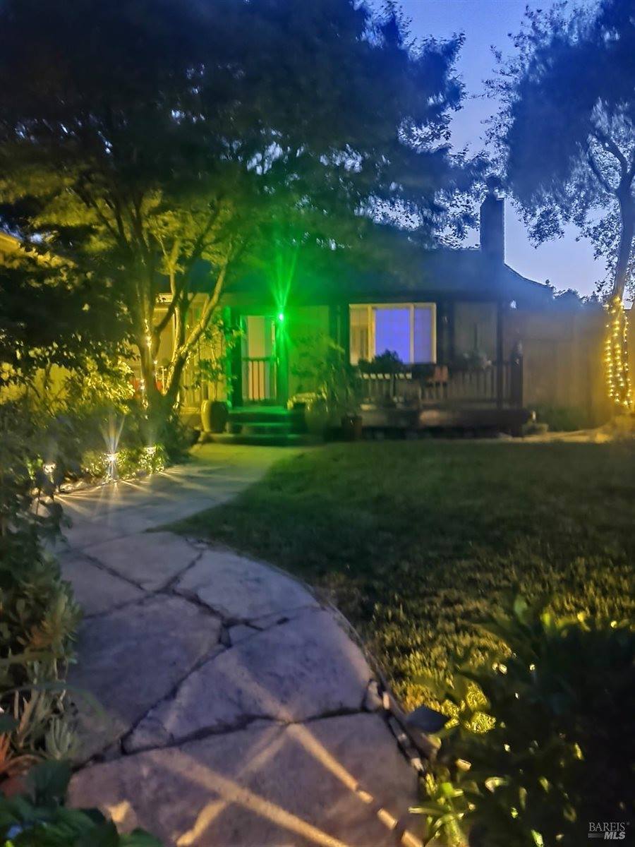 1649 Javore Drive, Santa Rosa, CA 95407