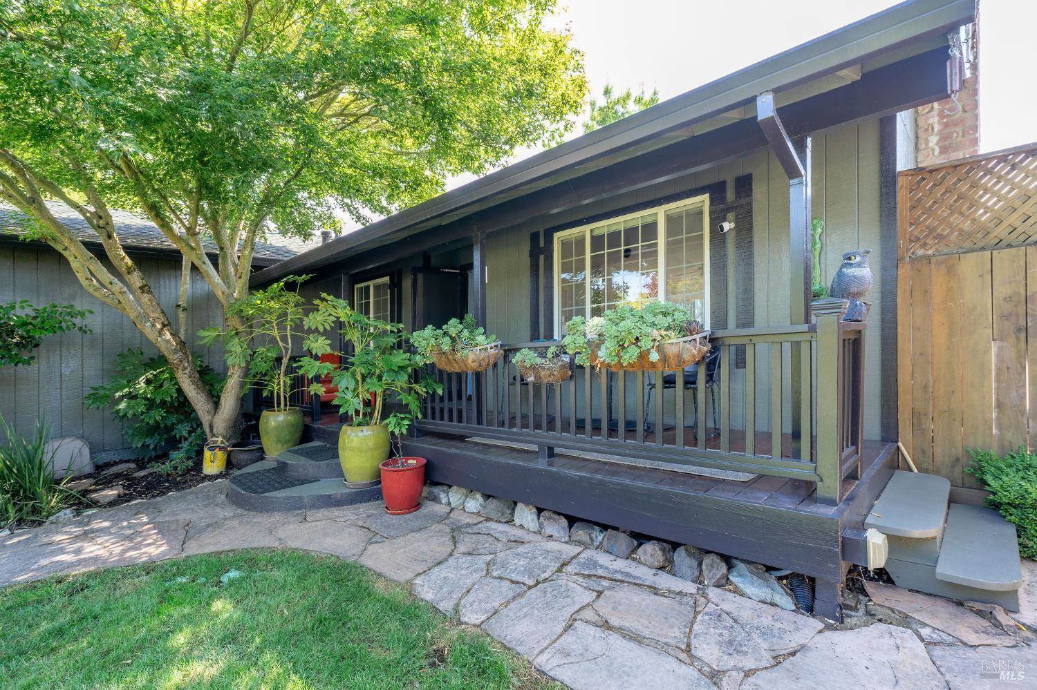 1649 Javore Drive, Santa Rosa, CA 95407