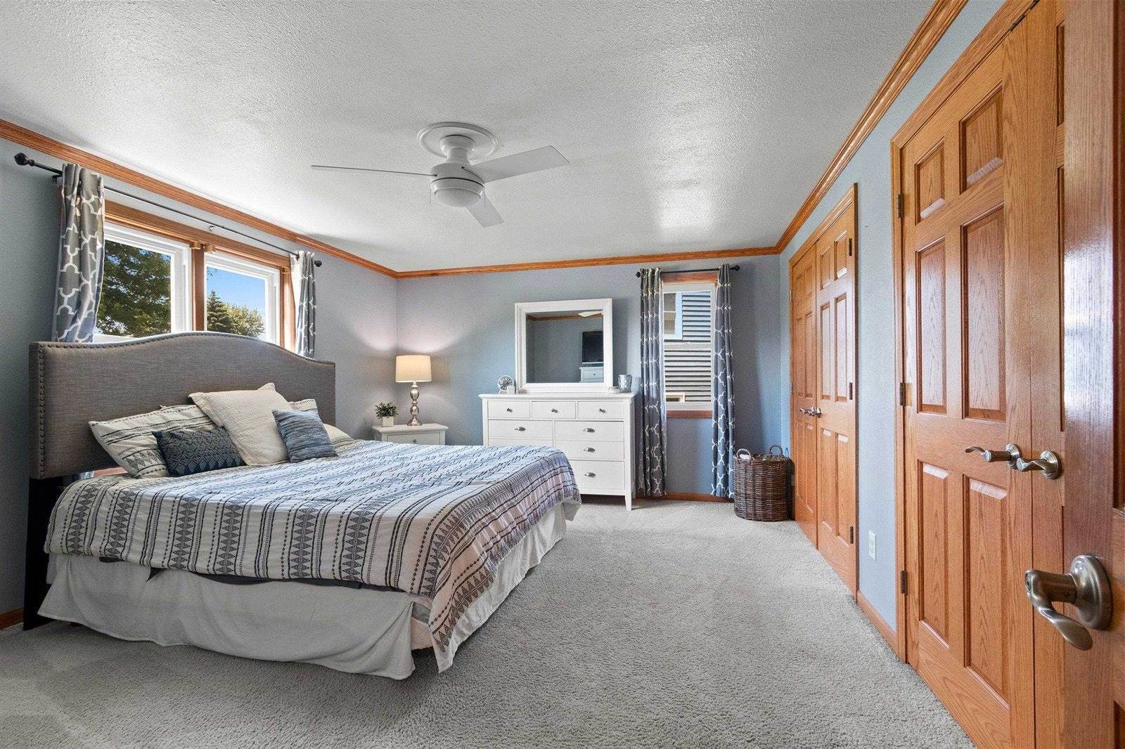 2161 Spring Creek Circle, Green Bay, WI 54311