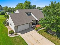 2161 Spring Creek Circle, Green Bay, WI 54311