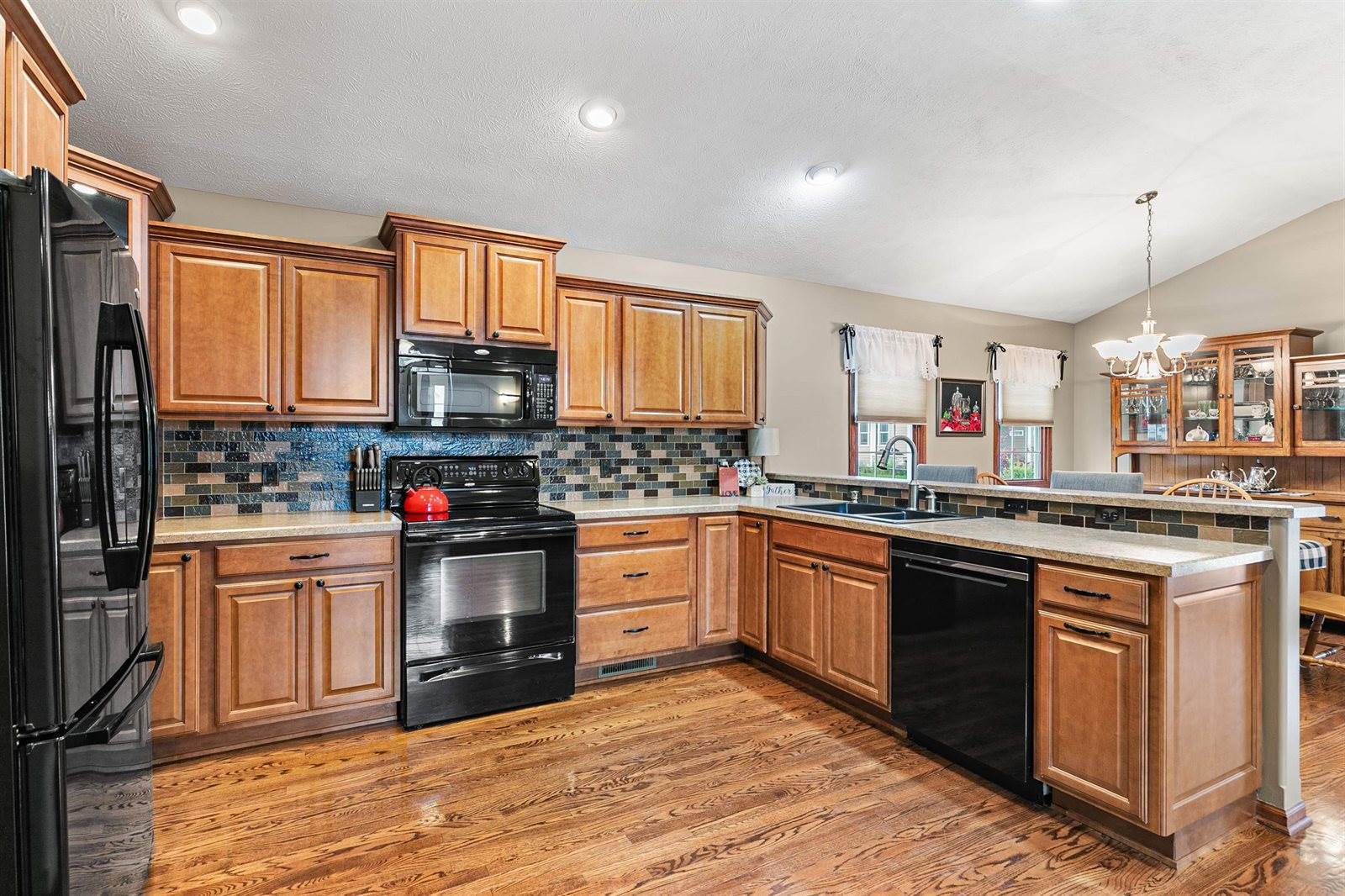 15121 Folkestone Street, Waverly, NE 68462