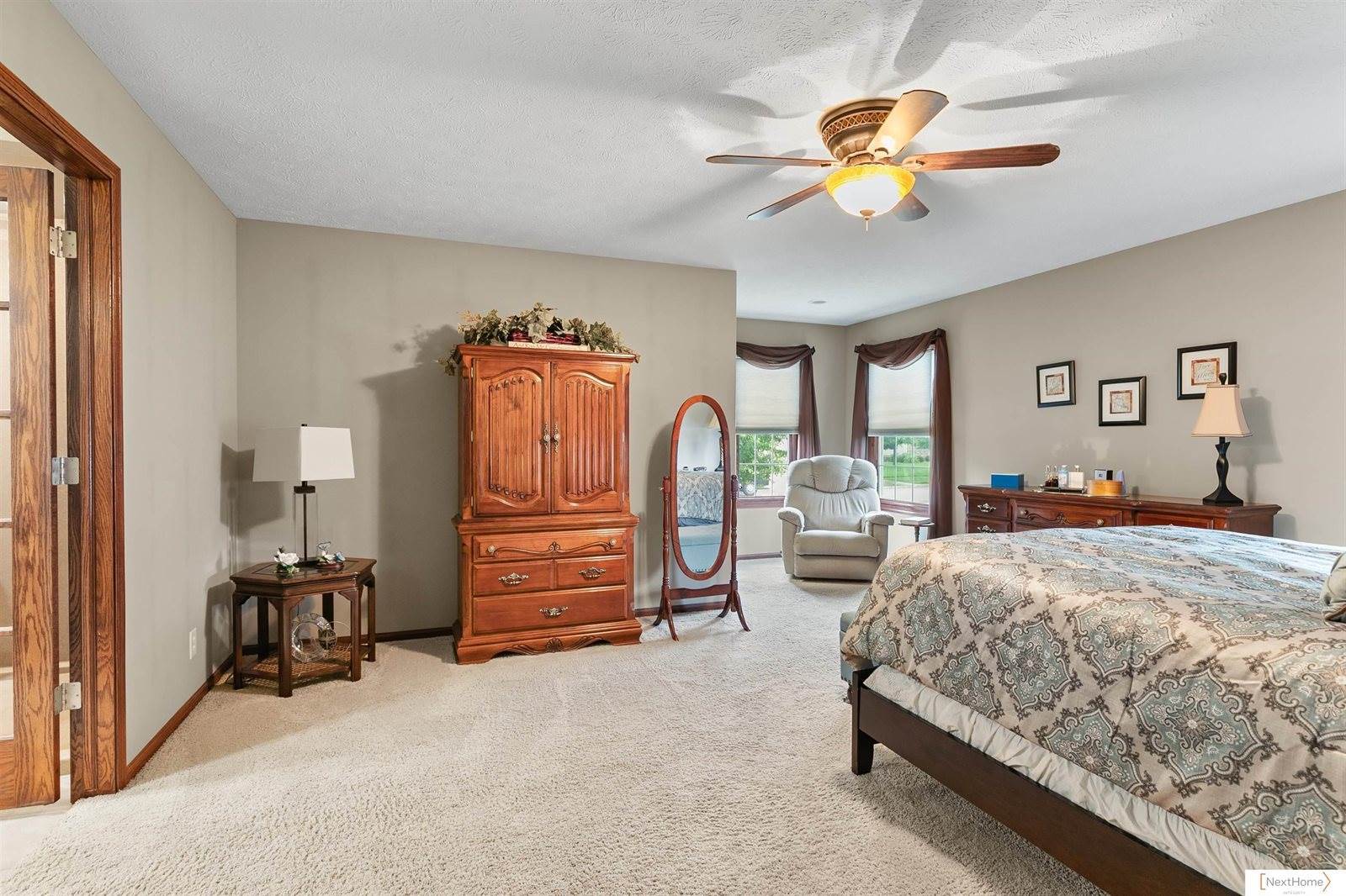 15121 Folkestone Street, Waverly, NE 68462