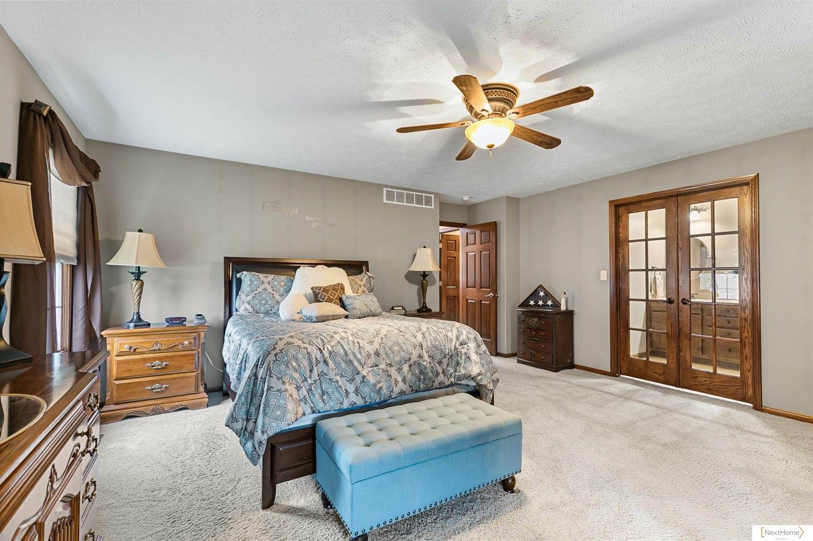 15121 Folkestone Street, Waverly, NE 68462