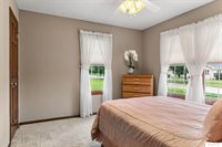 15121 Folkestone Street, Waverly, NE 68462