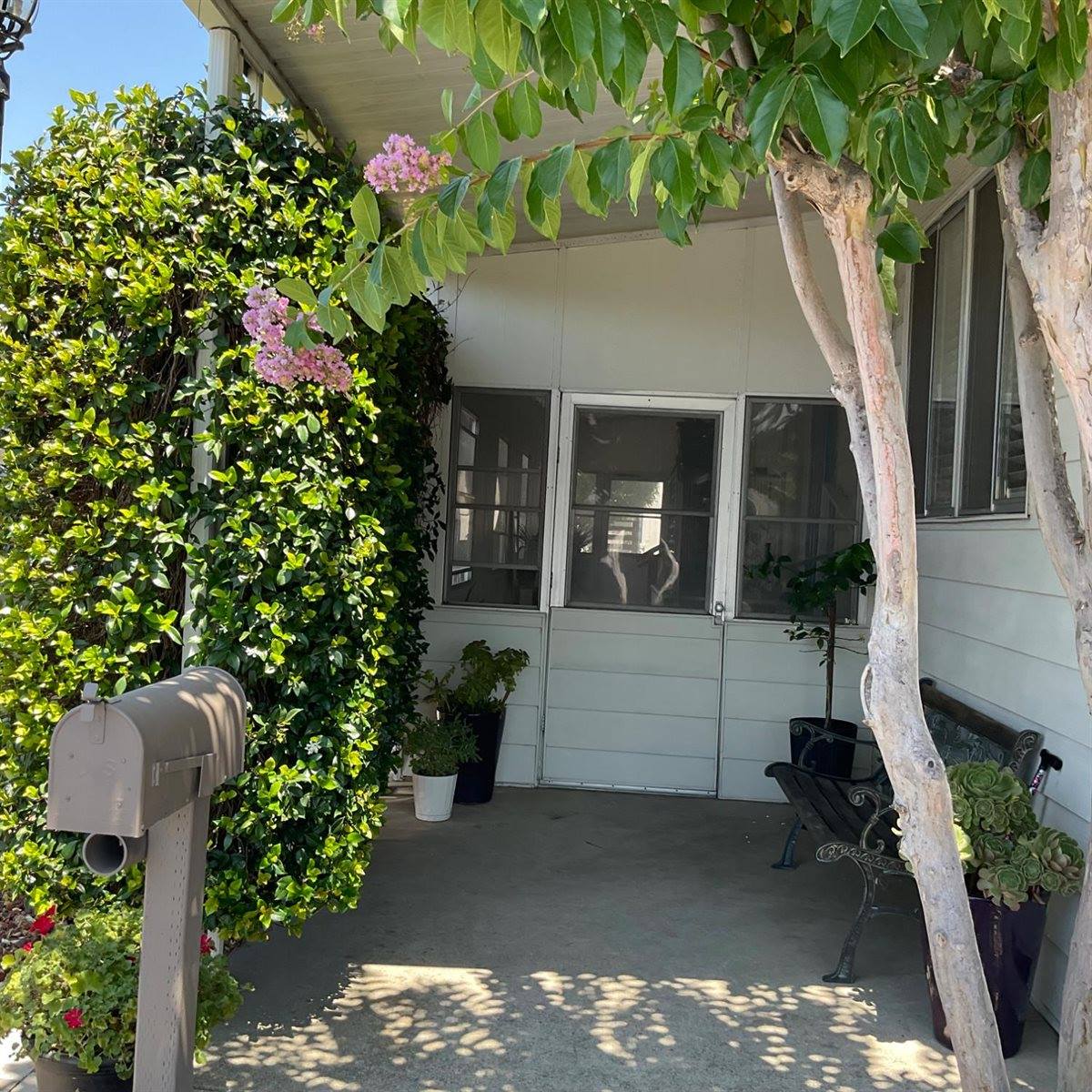 245 Rocky Hills Lane, Rancho Cordova, CA 95670