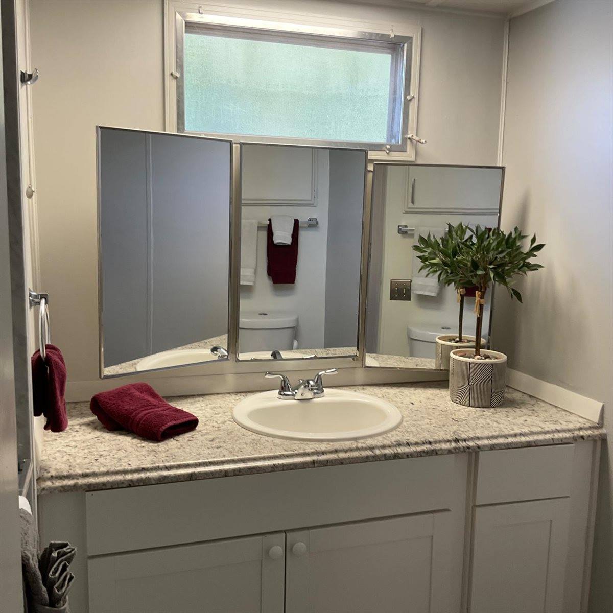 245 Rocky Hills Lane, Rancho Cordova, CA 95670